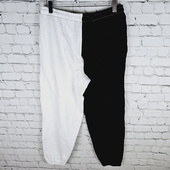 DESERT DREAMER | colour block two-tone drawstring waist jogger sweatpants - Picture 3 of 8